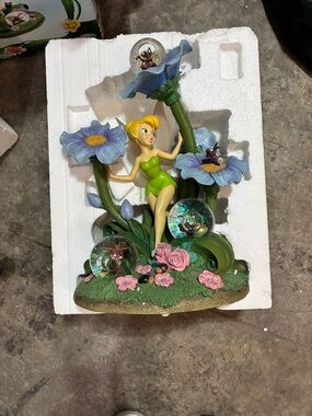 RARE Disney Tinker Bell snow globe with fireflies that light up
